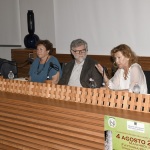 Foto Nicoloro G.   Mandriole (RA)   Cerimonia di commemorazione di Anita Garibaldi nell' anniversario della sua morte avvenuta il 4 agosto 1849 nella fattoria Guiccioli in localita' Mandriole alle porte di Ravenna. nella foto da sinistra il docente universitario Dino Mengozzi, la scrittrice Laura Montanari, l' architetto Paolo Bolzani e la scrittrice Osiride Guerrini.