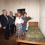 Foto Nicoloro G.   Mandriole (RA)   Cerimonia di commemorazione di Anita Garibaldi nell' anniversario della sua morte avvenuta il 4 agosto 1849 nella fattoria Guiccioli in localita' Mandriole alle porte di Ravenna. nella foto davanti Osiride Guerrini e Laura Montanari e dietro da sinistra da sinistraLorenzo Cottignoli, Eugenio Fusignani, Castrese de Rosa e Filippo Raffi.