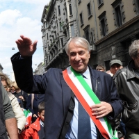 Foto Nicoloro G. 25/04/2012 Milano Commemorazione del XXV Aprile, Festa della Liberazione, con corteo e comizio in piazza Duomo. nella foto Giuliano Pisapia