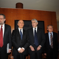 Foto Nicoloro G. 17/04/2012 Ravenna Commemorazione di Benigno Zaccagnini, a cento anni dalla sua nascita, alla presenza dei famigliari, delle autorita' cittadine e del leader dell' UDC Pier Ferdinando Casini. nella foto Fabrizio Matteucci – Antonio Patuelli – Pier Ferdinando Casini – Lanfranco Gualtieri – Romano Argnani