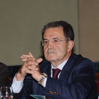 Foto Nicoloro G.  08/11/2010 Ravenna  Commemorazione dell' ex presidente della DC Benigno Zaccagnini, morto il 05 novembre 1989, in un dibattito dal titolo " Zaccagnini nel futuro della politica ". nella foto Romano Prodi