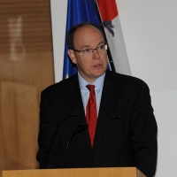 Foto Nicoloro G. 06/03/2012 Milano Conferenza all' Universita' Bicocca sul tema " La protezione del Mar Mediterraneo dall' inquinamento. I risultati conseguiti e le sfide future " con la partecipazione del principe Alberto II di Monaco che, con la Fondazione a lui intitolata, e' impegnato a contrastare le minacce poste all' ambiente del nostro pianeta. nella foto Il Principe Alberto II di Monaco