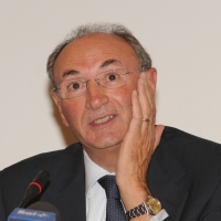 Foto Nicoloro G. Milano 01/10/2010 Conferenza stampa di presentazione del nuovo amministratore delegato di Unicredit. nella foto Federico Ghizzoni