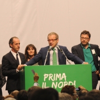 Foto Nicoloro G. 01/07/2012 Assago (Milano) Si e’ concluso al Forum di Assago il Congresso Federale della Lega Nord che ha eletto Roberto Maroni nuovo segretario federale della Lega Nord e ha sancito cosi’ l’ inizio del nuovo corso per il partito. nella foto Roberto Maroni