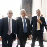 Foto Nicoloro G.   03/07/2024   Ravenna   Convegno sulle autonomie locali dal titolo '' Sviluppi e prospettive delle autonomie locali ''. nella foto da sinistra il prefetto Castrese De Rosa, il ministro Matteo Piantedosi e il sindaco Michele de Pascale.