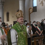 Foto Nicoloro G.   12/09/2021   Ravenna   Questa giornata segna il culmine delle celebrazioni dei 700 anni dalla morte di Dante. nella foto il cardinale Gianfranco Ravasi fa il suo ingresso nella Basilica di San Francesco dove officiera' la Santa Messa.