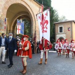 Foto Nicoloro G.   12/09/2021   Ravenna   Questa giornata segna il culmine delle celebrazioni dei 700 anni dalla morte di Dante. nella foto l\' ampolla, contenente l\' olio che la citta\' di Firenze offre per alimentare la lampade della tomba di Dante.
