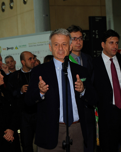 Foto Nicoloro G. 07/11/2012 Rimini Sedicesima edizione di Ecomondo, Stati Generali della Green Economy, ovvero Fiera Internazionale del recupero di Materia ed Energia e dello Sviluppo Sostenibile. nella foto Corrado Clini