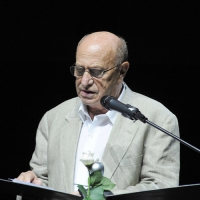 Foto Nicoloro G. 2010/07/15 Milano Al Teatro Dal Verme Undicesima edizione di " La Milanesiana ", che ha per tema " Il paradosso ". Ottava serata della rassegna di musica e letteratura. nella foto Arnaldo Pomodoro