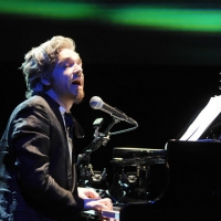 Foto Nicoloro G. 2010/07/15  Milano  Al Teatro Dal Verme Undicesima edizione di " La Milanesiana ", che ha per tema " Il paradosso ". Ottava serata della rassegna di musica e letteratura. nella foto Marco Castoldi/Morgan