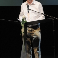 Foto Nicoloro G. 2010/07/12 Milano Al Teatro Dal Verme Undicesima edizione di " La Milanesiana ", che ha per tema " Il paradosso ". Quinta serata della rassegna di musica e letteratura. nella foto Jonathan Coe