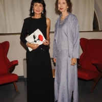 Foto Nicoloro G. 2010/07/08 Milano Al Teatro Dal Verme Undicesima edizione di " La Milanesiana ", che ha per tema " Il paradosso ". Prima serata della rassegna di musica e letteratura. nella foto Elisabetta Sgarbi – Joyce Carol Oates