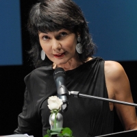 Foto Nicoloro G. 2010/07/08 Milano Al Teatro Dal Verme Undicesima edizione di " La Milanesiana ", che ha per tema " Il paradosso ". Prima serata della rassegna di musica e letteratura. nella foto Elisabetta Sgarbi