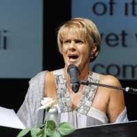 Foto Nicoloro G. 2010/07/13 Milano Al Teatro Dal Verme Undicesima edizione di " La Milanesiana ", che ha per tema " Il paradosso ". Sesta serata della rassegna di musica e letteratura. nella foto Lella Costa