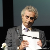 Foto Nicoloro G. 2010/07/13 Milano Al Teatro Dal Verme Undicesima edizione di " La Milanesiana ", che ha per tema " Il paradosso ". Sesta serata della rassegna di musica e letteratura. nella foto Ildefonso Falcones