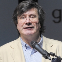 Foto Nicoloro G. 2010/07/143 Milano Al Teatro Dal Verme Undicesima edizione di " La Milanesiana ", che ha per tema " Il paradosso ". Settima serata della rassegna di musica e letteratura. nella foto Fiorenzo Galli