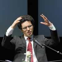 Foto Nicoloro G. 2010/07/143 Milano Al Teatro Dal Verme Undicesima edizione di " La Milanesiana ", che ha per tema " Il paradosso ". Settima serata della rassegna di musica e letteratura. nella foto Wendelin Werner
