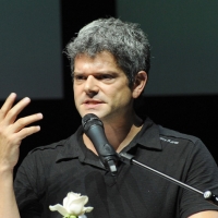 Foto Nicoloro G. 2010/07/143 Milano Al Teatro Dal Verme Undicesima edizione di " La Milanesiana ", che ha per tema " Il paradosso ". Settima serata della rassegna di musica e letteratura. nella foto Shalom Auslander