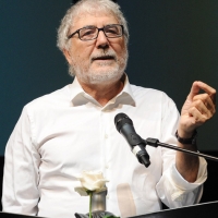 Foto Nicoloro G. 2010/07/10 Milano Al Teatro Dal Verme Undicesima edizione di " La Milanesiana ", che ha per tema " Il paradosso ". Terza serata della rassegna di musica e letteratura. nella foto Antonio Gnoli