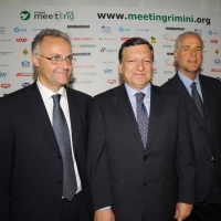 Foto Nicoloro G.  27/08/2010 Rimini, Sesta giornata della trentunesima edizione del Meeting di Rimini dal titolo " Quella natura che ci spinge a desiderare cose grandi e' il cuore ". nella foto Mario Mauro – Josè Manuel Barroso – Roberto Formigoni