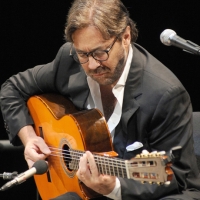 Foto Nicoloro G. 02/07/2011 Milano Settima serata della dodicesima edizione de " La Milanesiana " che quest' anno ha per tema " Bugie e Verita' ". nella foto Al di Meola
