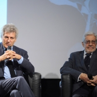 Foto Nicoloro G. 28/06/2011 Milano Terza serata della dodicesima edizione de " La Milanesiana " che quest' anno ha per tema " Bugie e Verita' ". nella foto Alain Elkann – Ettore Scola