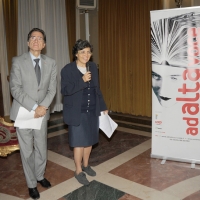 Foto Nicoloro G. 07/10/2011 Bologna Undicesima edizione della manifestazione ” Ad alta voce. Voci che leggono citta’ che ascoltano ” che quest’ anno si unisce alle celebrazioni per i 150 anni dell’ Unita’ d’Italia e quindi raccontera’ il nostro Paese con i suoi sentimenti e ricordi e speranze per il futuro. Dopo Venezia la manifestazione approda a Bologna e apre per un prologo le porte del palazzo Caprara Montpensier, sede della Prefettura. nella foto Angelo Tranfaglia – Flavia Franzoni Prodi