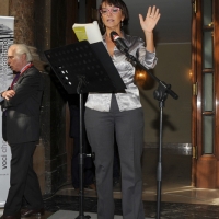 Foto Nicoloro G. 08/10/2011 Bologna Undicesima edizione della manifestazione ” Ad alta voce. Voci che leggono citta’ che ascoltano ” che quest’ anno si unisce alle celebrazioni per i 150 anni dell’ Unita’ d’Italia e quindi raccontera’ il nostro Paese con i suoi sentimenti e ricordi e speranze per il futuro. Dopo Venezia la manifestazione approda a Bologna aprendo al pubblico, con le sue lettura, luoghi prestigiosi o inusuali alla letteratura. nella foto Angela Malfitano