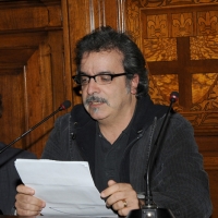Foto Nicoloro G. 08/10/2011 Bologna Undicesima edizione della manifestazione ” Ad alta voce. Voci che leggono citta’ che ascoltano ” che quest’ anno si unisce alle celebrazioni per i 150 anni dell’ Unita’ d’Italia e quindi raccontera’ il nostro Paese con i suoi sentimenti e ricordi e speranze per il futuro. Dopo Venezia la manifestazione approda a Bologna aprendo al pubblico, con le sue lettura, luoghi prestigiosi o inusuali alla letteratura. nella foto Marcello Fois