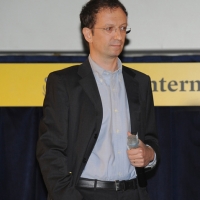 Foto Nicoloro G. 30/09/2011 Ferrara Giornata inaugurale della quinta edizione di ” Internazionale “, il festival di giornalismo organizzato dal settimanale ” Internazionale “. Un fine settimana di incontri, dibattiti, documentari, con ospiti da tutto il mondo. nella foto Giovanni De Mauro