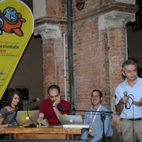 Foto Nicoloro G. 30/09/2011 Ferrara Giornata inaugurale della quinta edizione di ” Internazionale “, il festival di giornalismo organizzato dal settimanale ” Internazionale “. Un fine settimana di incontri, dibattiti, documentari, con ospiti da tutto il mondo. nella foto Luca Sofri