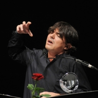 Foto Nicoloro G. 02/07/2012 Milano Serata di prologo alla tredicesima edizione de ” La Milanesiana ” che quest’ anno ha per titolo ” L’ imperfezione “. La manifestazione di letteratura, musica, cinema, scienza, arte, filosofia e teatro e’ ideata e diretta da Elisabetta Sgarbi. nella foto Marco Alemanno