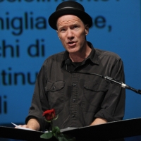 Foto Nicoloro G. 03/07/2012 Milano Continua la tredicesima edizione de ” La Milanesiana ” che quest’ anno ha per titolo ” L’ imperfezione “. La manifestazione di letteratura, musica, cinema, scienza, arte, filosofia e teatro e’ ideata e diretta da Elisabetta Sgarbi. nella foto Rick Moody