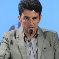 Foto Nicoloro G. 10/07/2012 Milano Continua lo svolgimento de ” La Milanesiana ” che, sempre sul tema dell’ imperfezione, si apre a un viaggio in Italia e tocca stamattina la citta’ di Napoli attraverso gli interventi di alcuni suoi figli illustri e personaggi che la conoscono. La manifestazione e’ ideata e diretta da Elisabetta Sgarbi. nella foto Enrico Ianniello