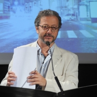 Foto Nicoloro G. 10/07/2012 Milano Continua lo svolgimento de ” La Milanesiana ” che, sempre sul tema dell’ imperfezione, si apre a un viaggio in Italia e tocca stamattina la citta’ di Napoli attraverso gli interventi di alcuni suoi figli illustri e personaggi che la conoscono. La manifestazione e’ ideata e diretta da Elisabetta Sgarbi. nella foto Diego De Silva