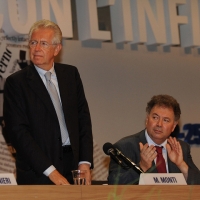 Foto Nicoloro G. 19/08/2012 Rimini Trentatreesima edizione del Meeting di Rimini, organizzato da Comunione e Liberazione, dal titolo ” La natura dell’ uomo e’ rapporto con l’ infinito “. nella foto Mario Monti – Giorgio Vittadini