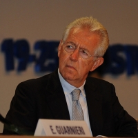Foto Nicoloro G. 19/08/2012 Rimini Trentatreesima edizione del Meeting di Rimini, organizzato da Comunione e Liberazione, dal titolo ” La natura dell’ uomo e’ rapporto con l’ infinito “. nella foto Mario Monti