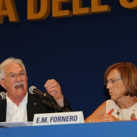 Foto Nicoloro G. 23/08/2012 Rimini Quinta giornata della trentatreesima edizione del Meeting di Rimini, organizzato da Comunione e Liberazione, dal titolo " La natura dell' uomo e' rapporto con l' infinito ". Tra i tanti dibattiti un dal titolo " Giovani e crisi: fine di un mondo o inizi di un altro ". nella foto Raffaele Bonanni – Elsa Fornero