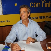 Foto Nicoloro G. 23/08/2012 Rimini Quinta giornata della trentatreesima edizione del Meeting di Rimini, organizzato da Comunione e Liberazione, dal titolo " La natura dell' uomo e' rapporto con l' infinito ". Tra i tanti dibattiti un dal titolo " Giovani e crisi: fine di un mondo o inizi di un altro ". nella foto Alessandro Benetton