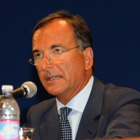Foto Nicoloro G. 20/08/2012 Rimini Trentatreesima edizione del Meeting di Rimini, organizzato da Comunione e Liberazione, dal titolo ” La natura dell’ uomo e’ rapporto con l’ infinito “. nella foto Franco Frattini
