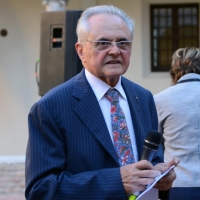 Foto Nicoloro G. 05/09/2013 Ravenna Seconda serata della terza edizione di " Dante 2021 ", un percorso di eventi, nato dalla collaborazione della Fondazione Cassa di Risparmio di Ravenna e dall' Accademia della Crusca, che va verso la celebrazione del VII centenario della morte del Sommo Poeta, che cade appunto nel 2021. Il titolo di questa edizione è " Di quella umile Italia ". nella foto Lanfranco Gualtieri