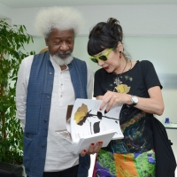 Foto Nicoloro G. 26/06/2013 Milano Ottava giornata della quattordicesima edizione de " La Milanesiana " che ha per tema " Il segreto ". nella foto Wole Soyinka – Elisabetta Sgarbi
