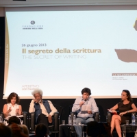 Foto Nicoloro G. 26/06/2013 Milano Ottava giornata della quattordicesima edizione de " La Milanesiana " che ha per tema " Il segreto ". nella foto Michael Chabon – Wole Soyinka – Armando Besio – Chiara Beria di Argentine – Antonio Scurati