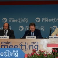 Foto Nicoloro G. 20/08/2013 Rimini Terza giornata della trentaquattresima edizione del " Meeting di Rimini " che quest' anno ha per tema " Emergenza uomo ". nella foto Martin Schulz – Giorgio Vittadini – Luis M. P. Maduro