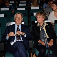 Foto Nicoloro G.  27/06/2014  Milano   Quinta giornata della quindicesima edizione de " La Milanesiana " che quest' anno ha per tema la " Fortuna ". nella foto il direttore del Corriere della Sera Ferruccio de Bortoli e la scrittrice Dacia Maraini.