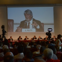 Foto Nicoloro G.   28/08/2014  Rimini     Quinta  giornata della XXXV edizione del Meeting per l\' amicizia fra i popoli. nella foto il ministro Giuliano Poletti, che ha partecipato al dibattito \" Creare occupazione. Quali garanzie ? \".