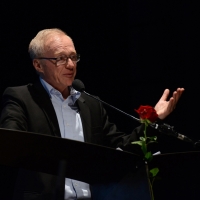 Foto Nicoloro G.  22/06/2015  Milano   Si è aperta ufficialmente la sedicesima edizione de " La Milanesiana ". nella foto lo scrittore David Grossman che ha ricevuto il " Premio Rosa d' oro della Milanesiana ".