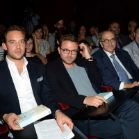 Foto Nicoloro G.  24/06/2015  Milano    Terza serata della sedicesima edizione de \" La Milanesiana \" che ha per titolo \" Manie e ossessioni \". nella foto da sinistra gli scrittori, premiati questa sera, lo svizzero Joel Dicker e Paolo Giordano, il rettore dello IULM Giovanni Puglisi e il direttore letterario di RCS Mario Andreose.