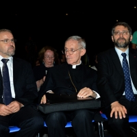 Foto Nicoloro G.  20/08/2015  Rimini,  Al via l'edizione 2015 del Meeting di CL dal titolo 'Di che è mancanza questa mancanza, cuore, che a un tratto ne sei pieno?'. nella foto da sinistra Azzedine Gaci, rettore della Moschea di Villeurbanne, Jean-Louis Tauran, presidente Pontificio Consiglio, e Haim Korsia, Gran Rabbino di Francia.