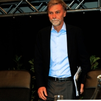Foto Nicoloro G.   24/08/2015    Rimini    Quinta giornata dell' edizione 2015 del Meeting di C.L. dal titolo ' Di che è mancanza questa mancanza, cuore, che a un tratto ne sei pieno ? '. nella foto il ministro Graziano Delrio che ha partecipato al dibattito 'Scommettere e investire in Italia'.